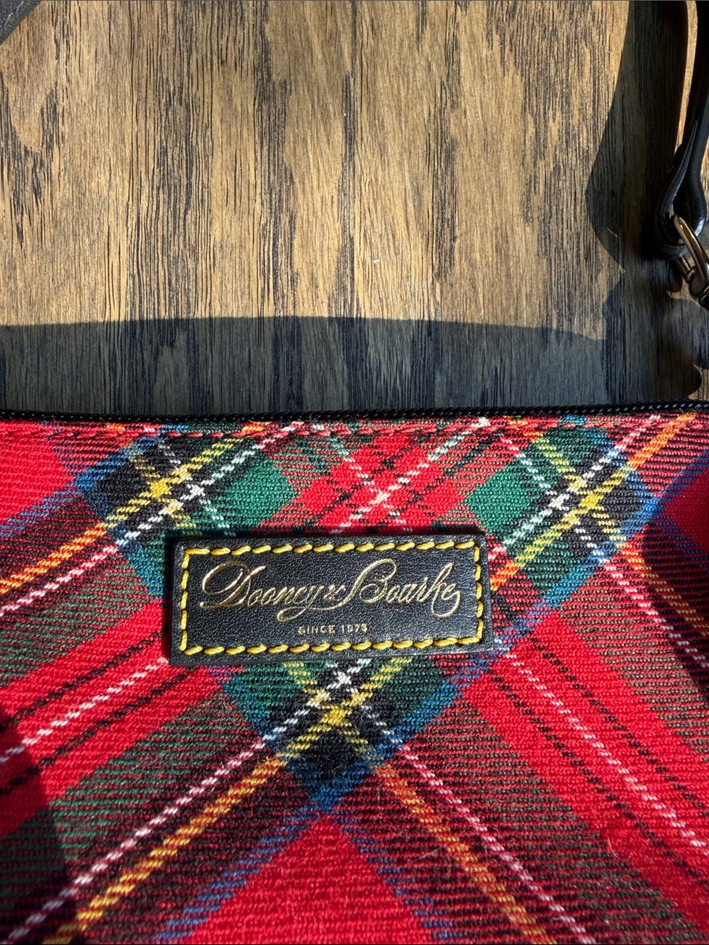 Dooney & Bourke Red Tartan shoulder bag with Leather Strap - Picture 2 of 7